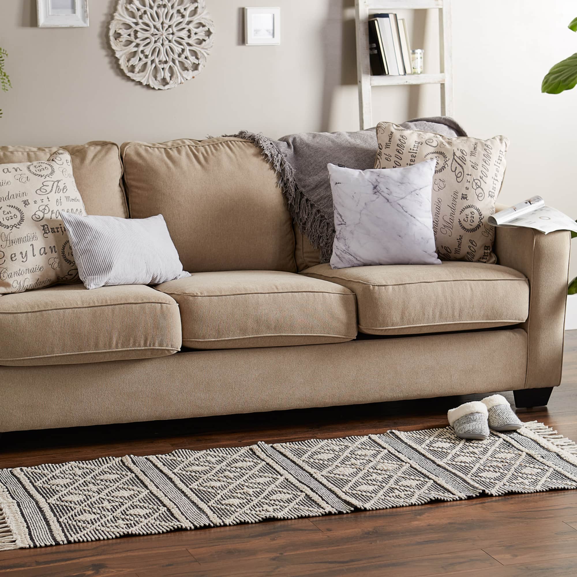 DII® Diamond Textured Hand-Loomed Runner